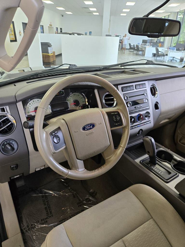 Used 2012 Ford Expedition EL XLT w/ HD Trailer Tow Pkg image 11