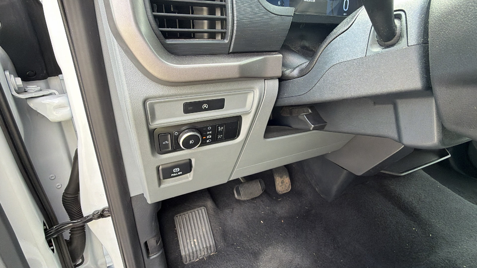 Used 2025 Ford F150 XLT w/ Equipment Group 301A Standard AWD/4WD image 25
