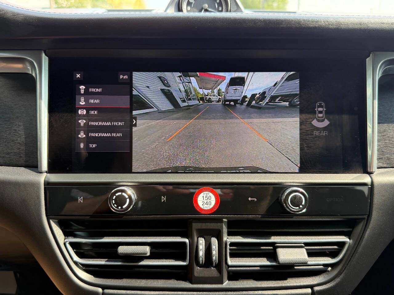 Used 2025 Porsche Macan GTS image 25