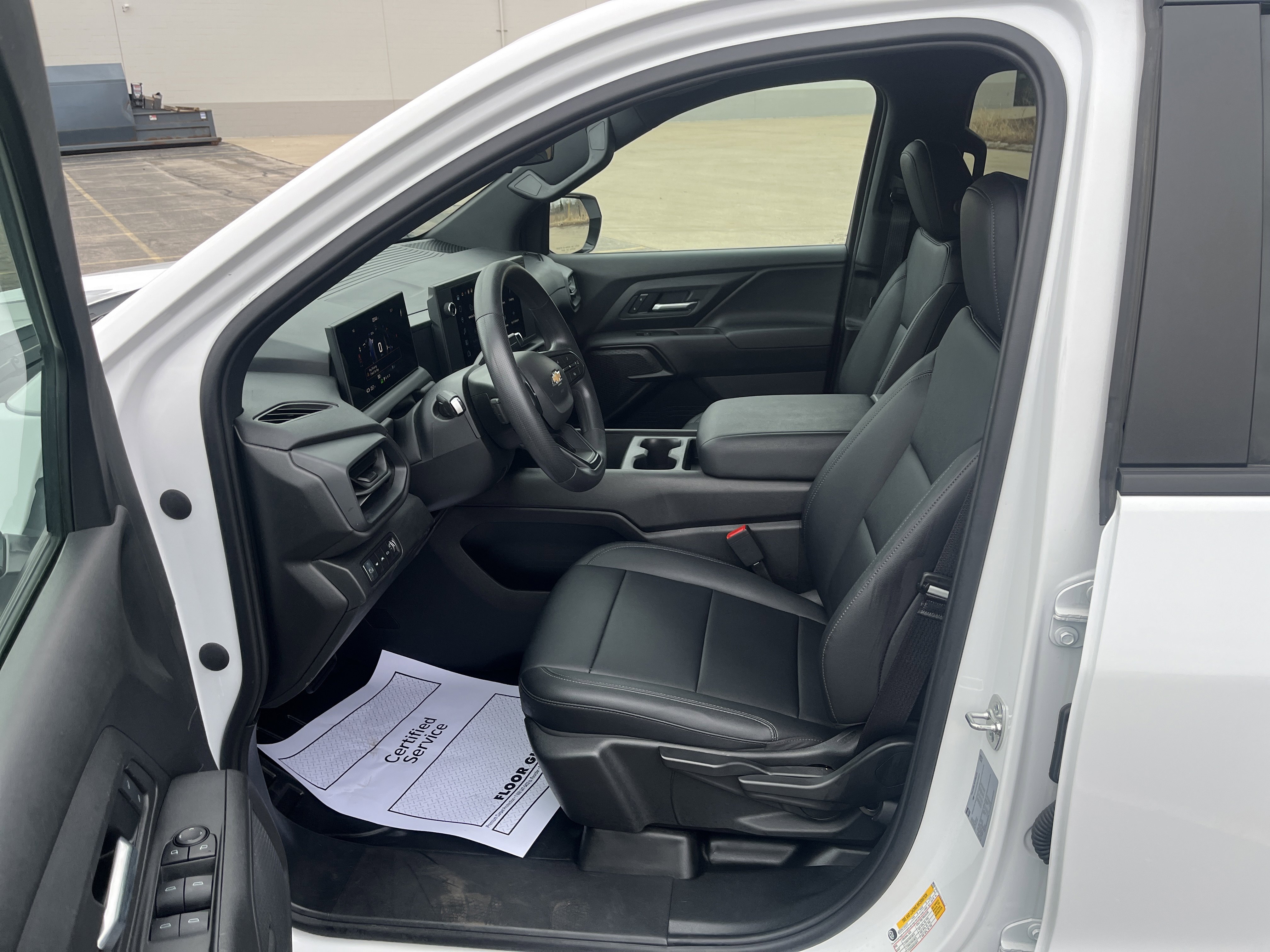Used 2025 Chevrolet Silverado EV W/T AWD/4WD image 12