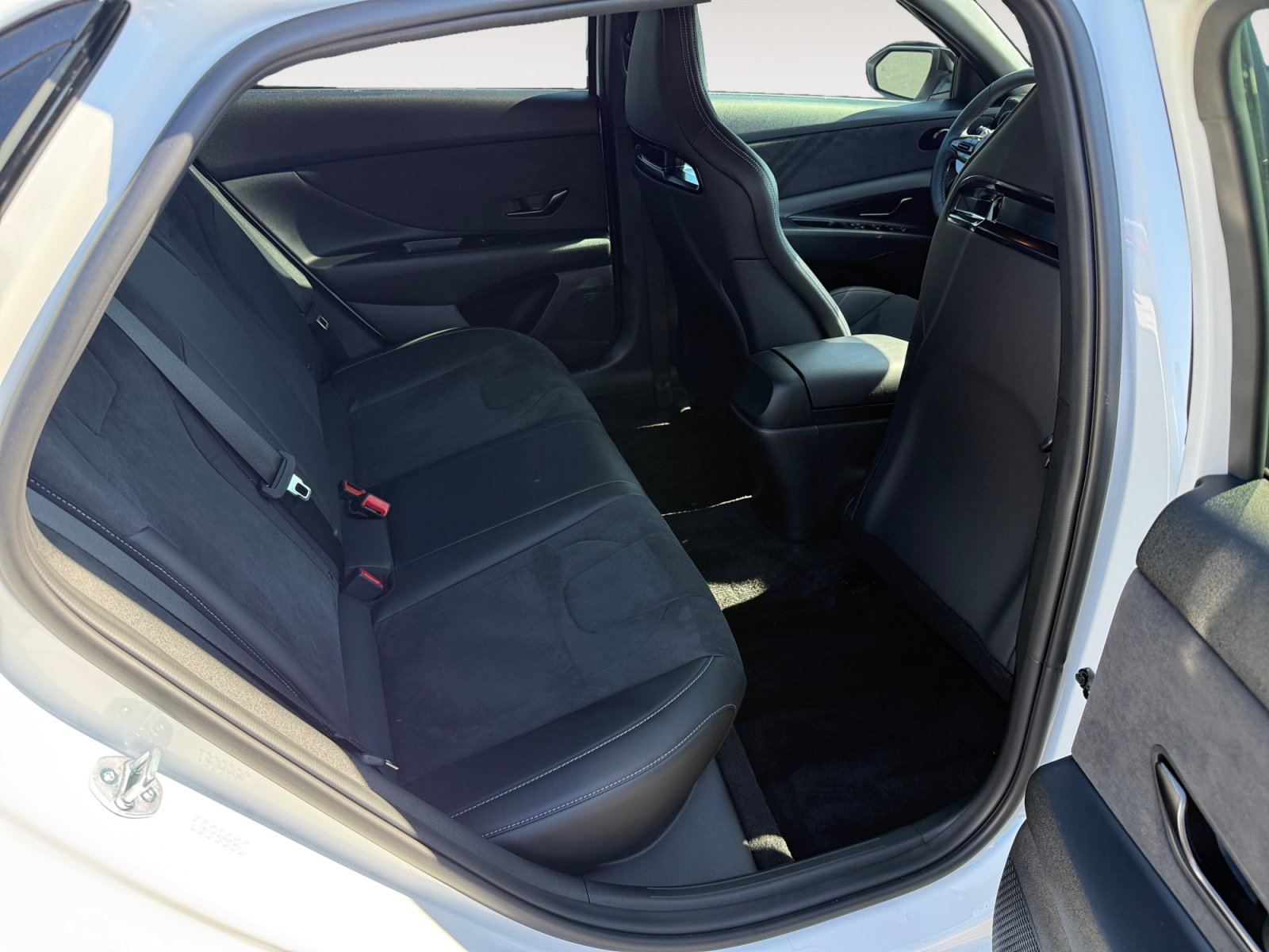 Certified 2023 Hyundai Elantra N FWD image 18