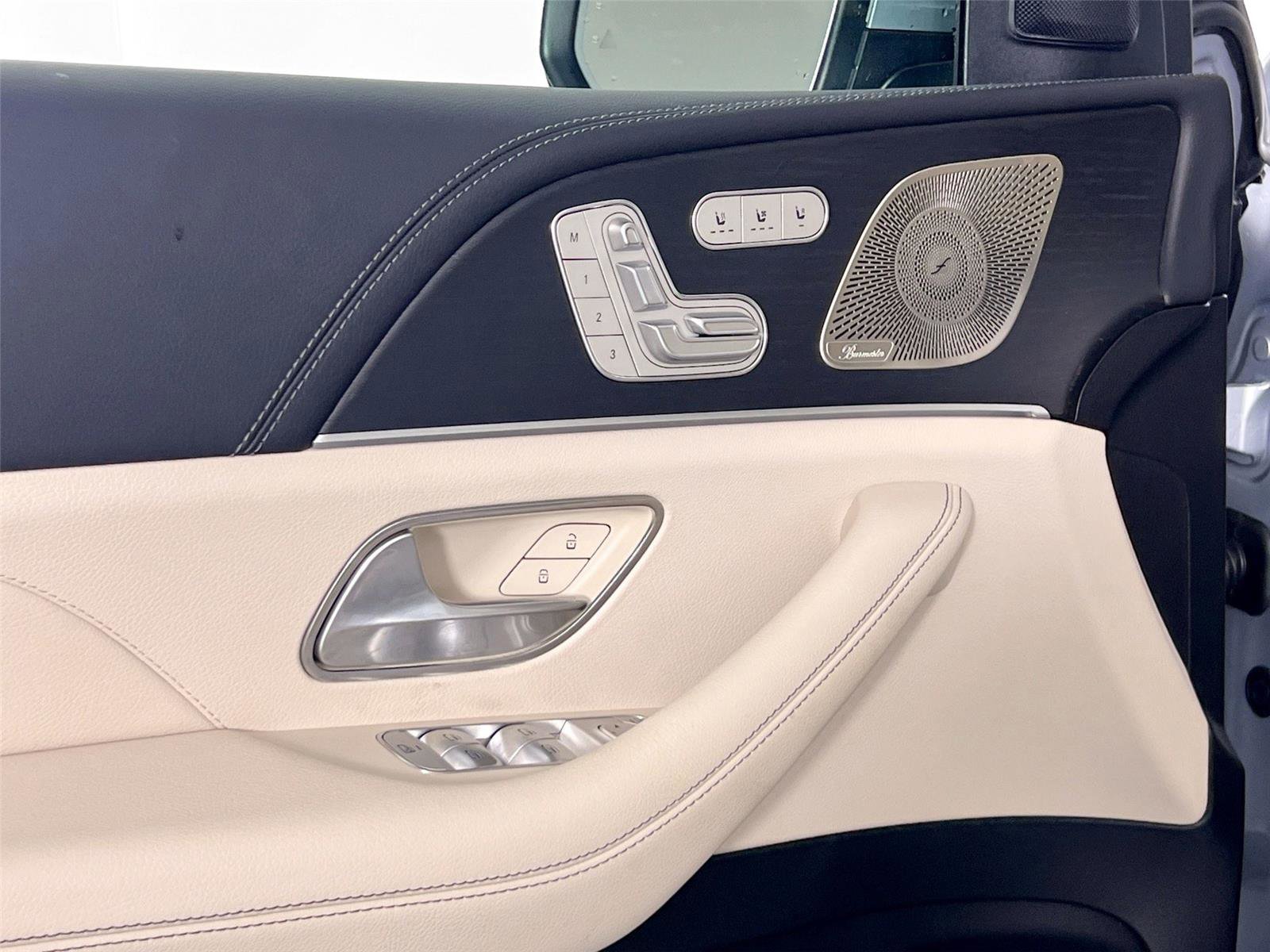 Certified 2025 Mercedes-Benz GLE 350 4MATIC image 19