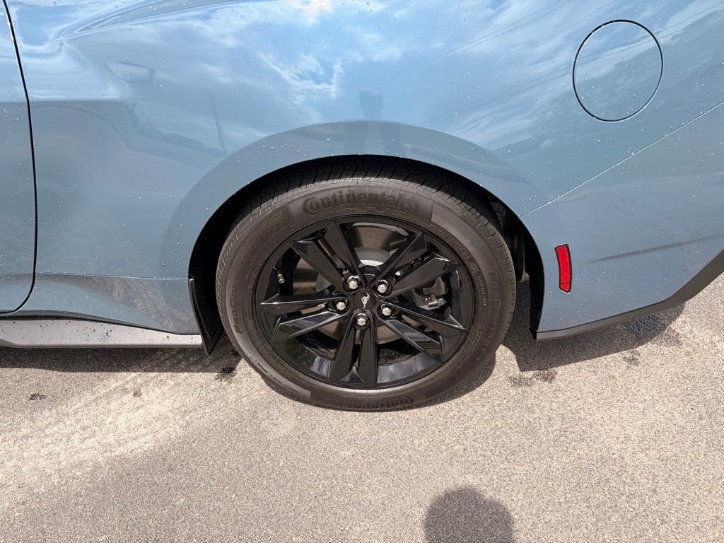 Used 2025 Ford Mustang GT RWD image 29