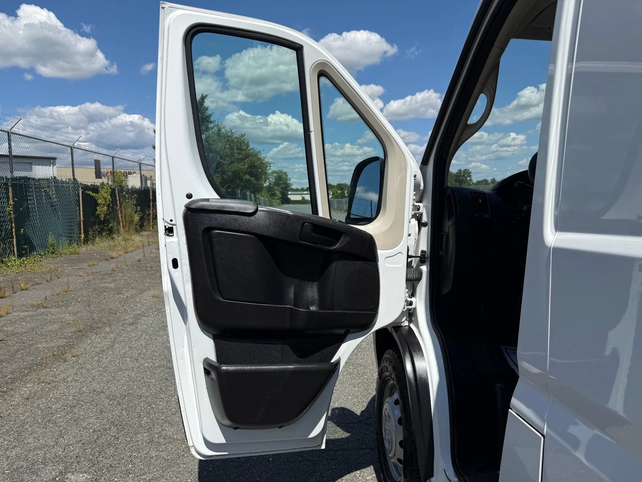 Used 2020 RAM ProMaster 1500 FWD image 25