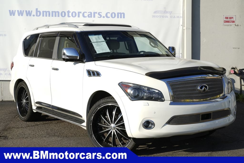 Used 2012 INFINITI QX56 4WD w/ Deluxe Touring Pkg image 1