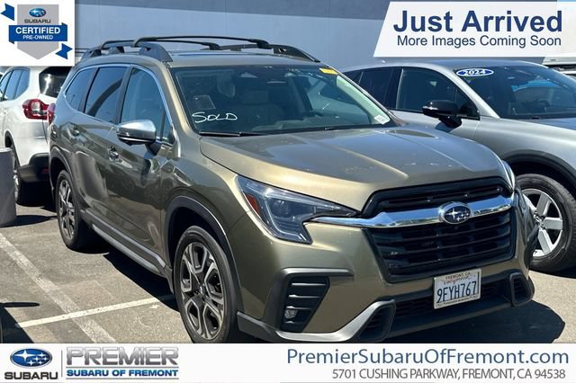 Used 2023 Subaru Ascent Limited w/ Technology Package AWD/4WD image 1