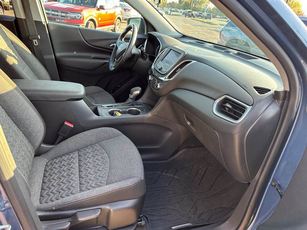 Used 2024 Chevrolet Equinox LT w/ LPO, Floor Liner Package AWD/4WD image 39