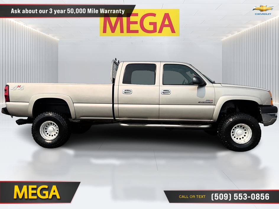 Used 2004 Chevrolet Silverado 2500 LT w/ Skid Plate Package AWD/4WD image 5