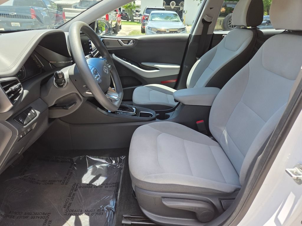 Used 2021 Hyundai Ioniq Blue FWD image 27
