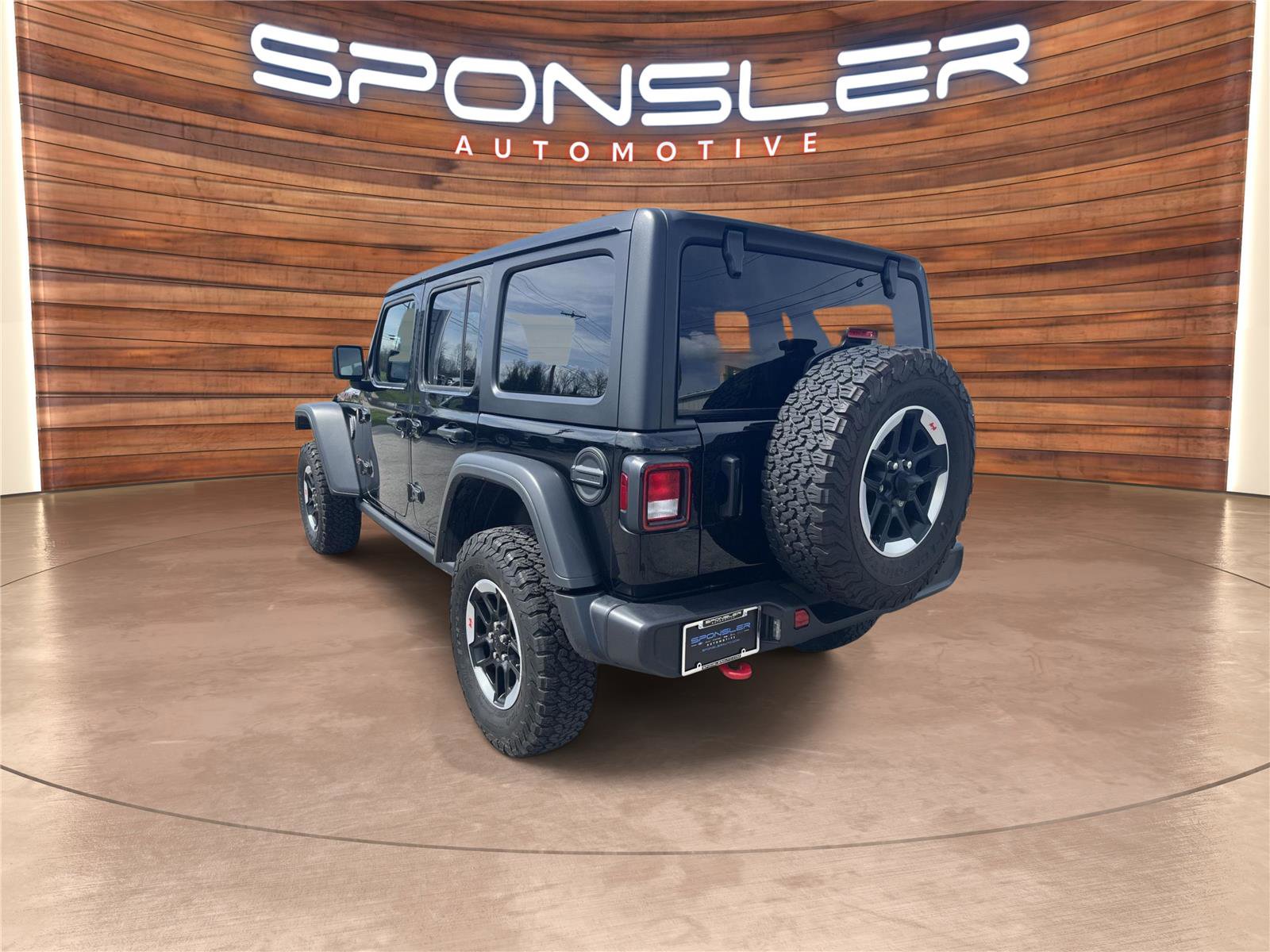 Used 2022 Jeep Wrangler Unlimited Rubicon w/ Cold Weather Group image 3