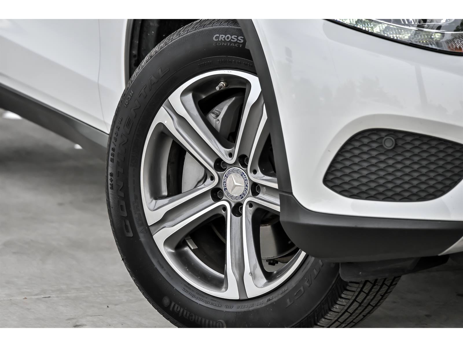 Used 2016 Mercedes-Benz GLC 300 4MATIC video 3