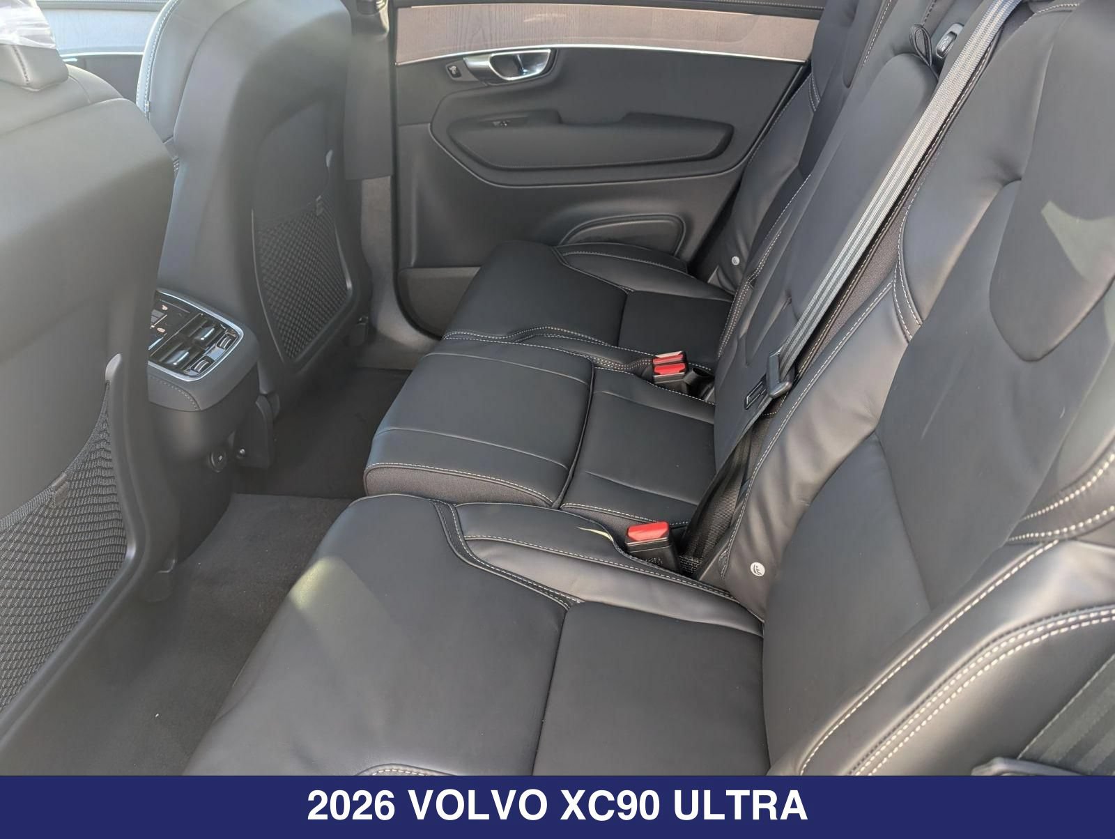 New 2026 Volvo XC90 B6 Ultra w/ Protection Package AWD/4WD image 15
