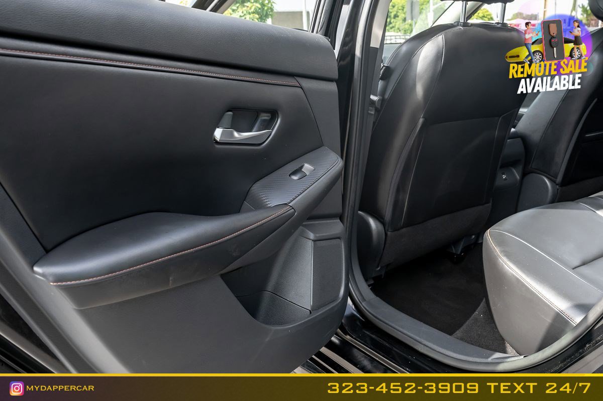 Used 2020 Nissan Sentra SR w/ Premium Package FWD image 15