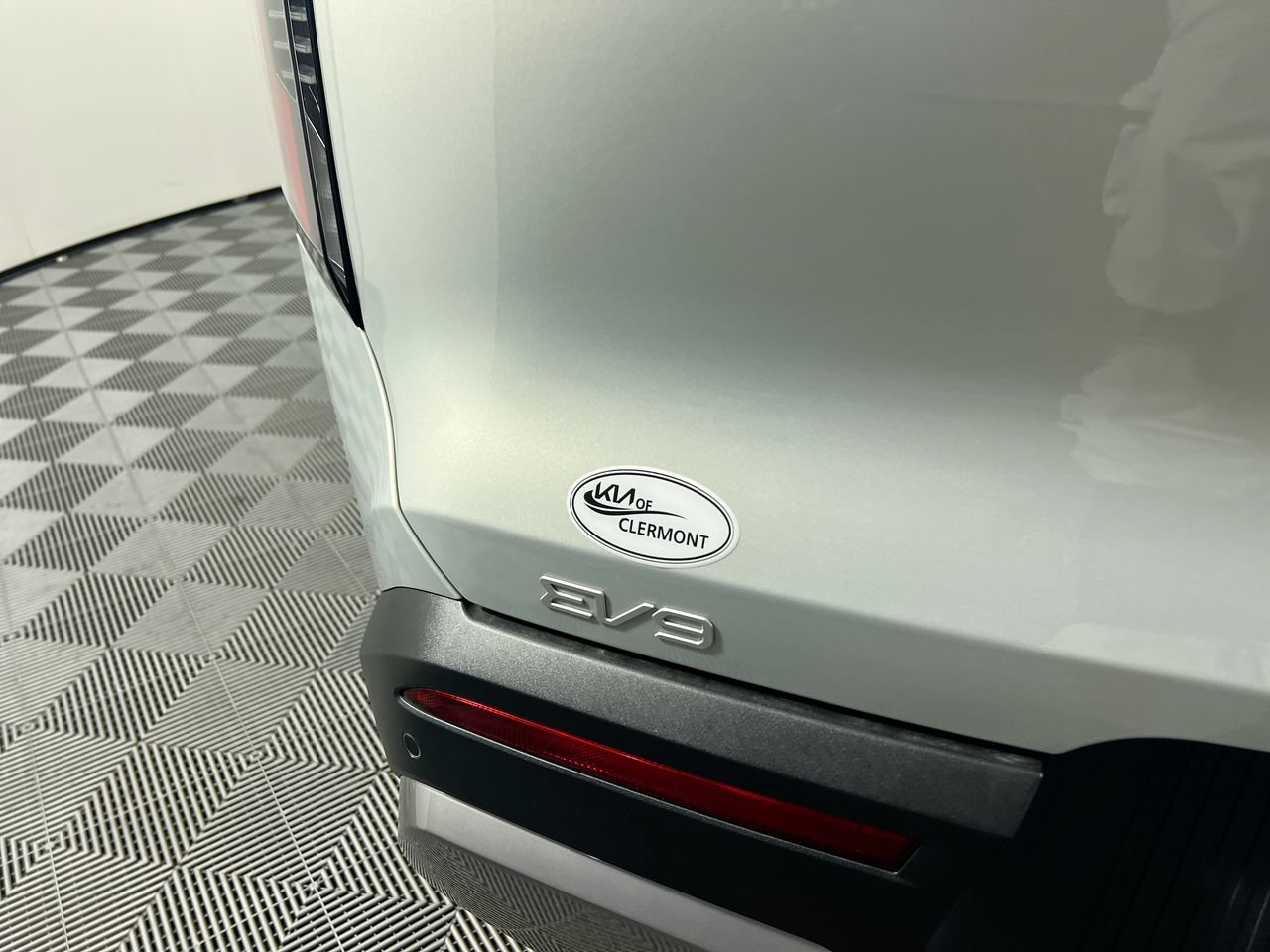 New 2026 Kia EV9 Light RWD image 5