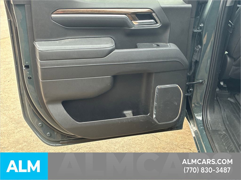 Used 2025 Chevrolet Silverado 1500 LT Trail Boss w/ LT Trail Boss Premium Package image 18