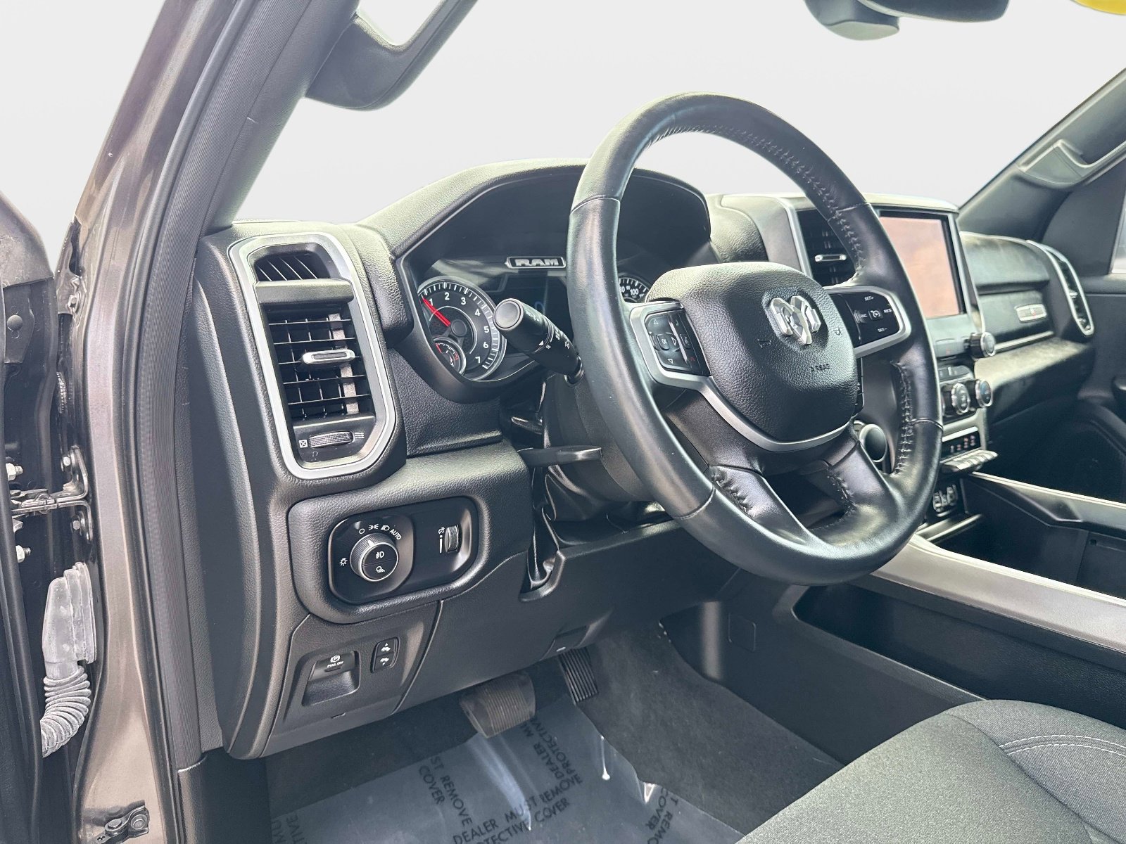 Used 2022 RAM 1500 Lone Star image 22