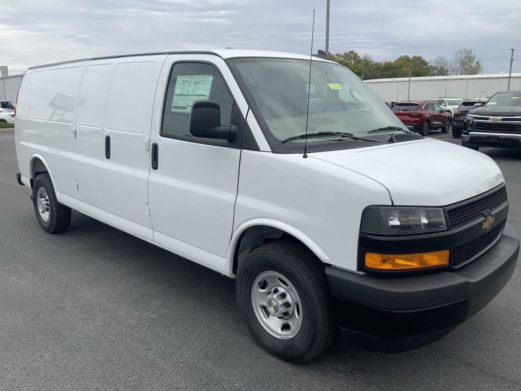New 2025 Chevrolet Express 3500 Extended w/ Driver Convenience Package image 2