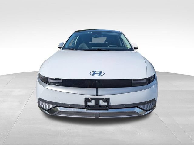 Used 2022 Hyundai Ioniq 5 Limited w/ Cargo Package AWD/4WD image 2