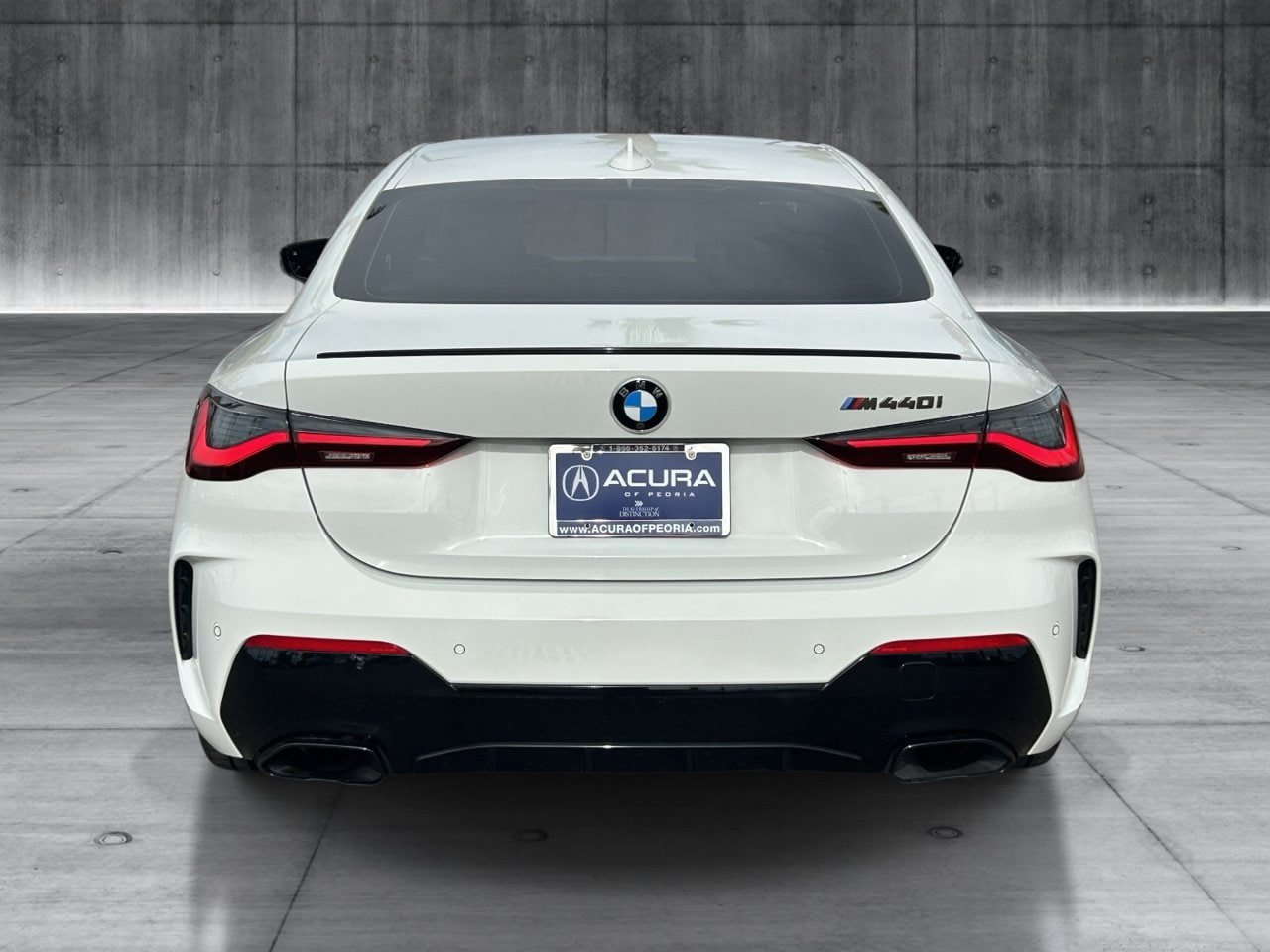 Used 2023 BMW M440i Coupe w/ Premium Package RWD image 4