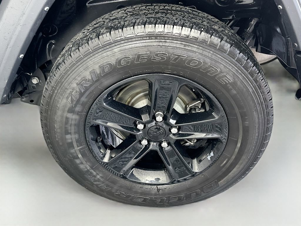 Used 2023 Jeep Wrangler Unlimited Sport AWD/4WD image 29