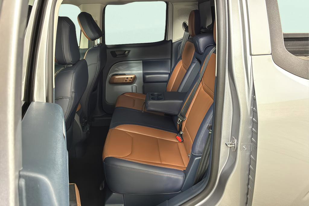 Used 2023 Ford Maverick Lariat w/ Lariat Luxury Package image 14