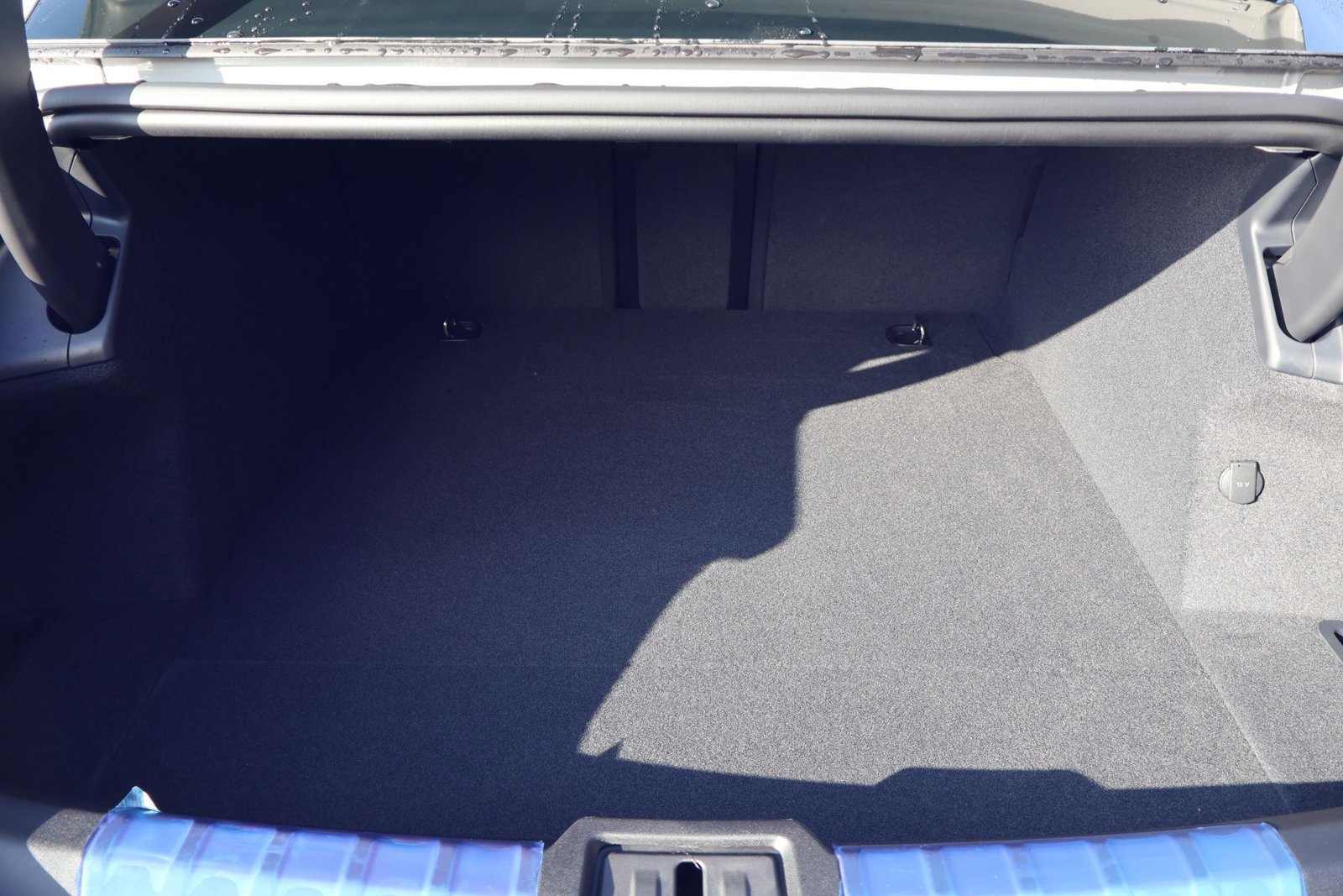 New 2025 Porsche Taycan Turbo image 26