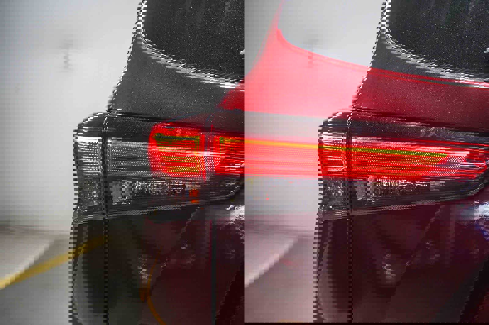 Certified 2020 Toyota Highlander XLE image 12