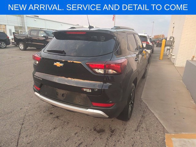Used 2025 Chevrolet TrailBlazer LT w/ Convenience Package FWD image 7