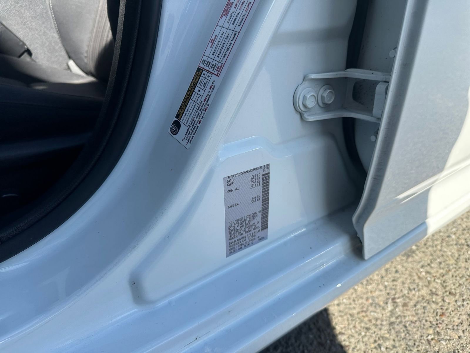 Used 2025 Nissan Altima 2.5 SV image 30