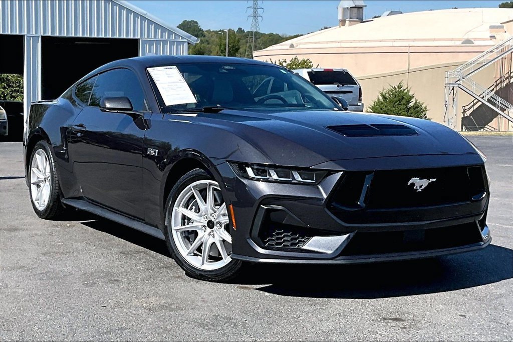 Used 2024 Ford Mustang GT Premium RWD image 36