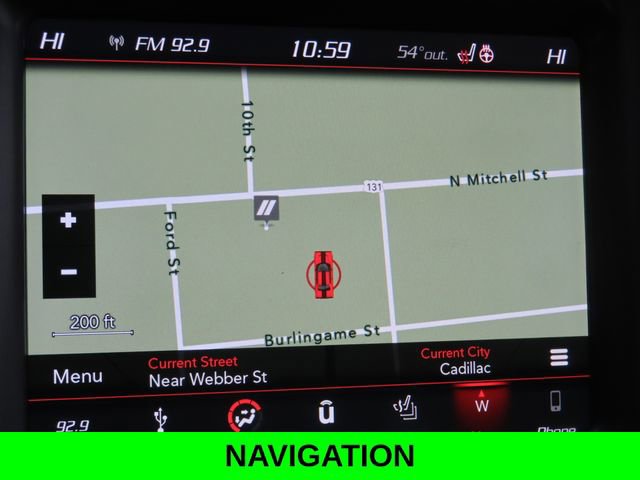 Used 2019 Dodge Challenger SXT w/ Driver Convenience Group image 6