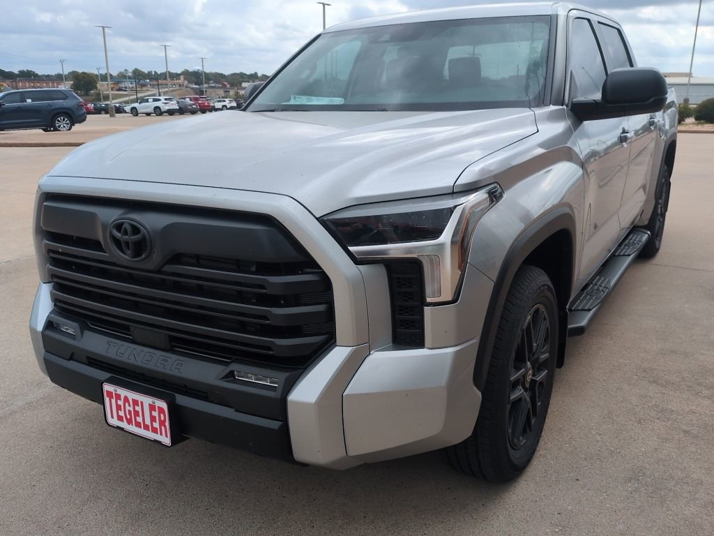 New 2026 Toyota Tundra SR5 image 3