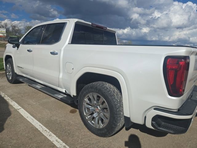 Used 2019 GMC Sierra 1500 Denali w/ Driver Alert Package II image 9