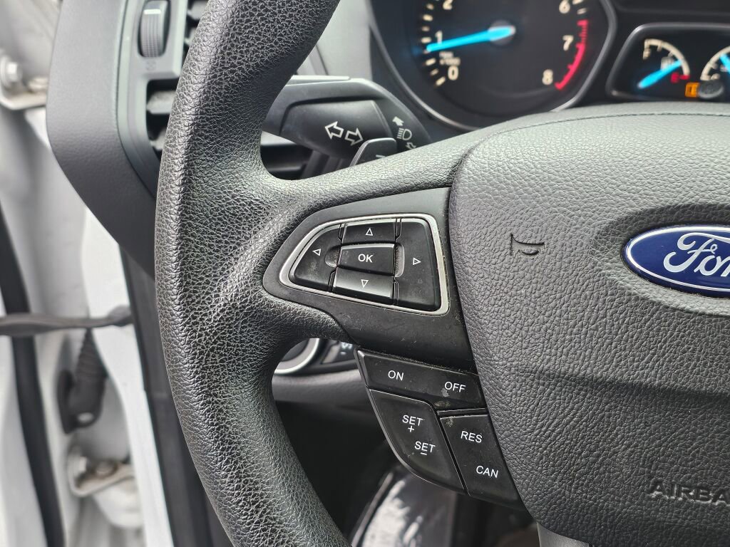 Used 2017 Ford Escape SE w/ Equipment Group 201A image 33