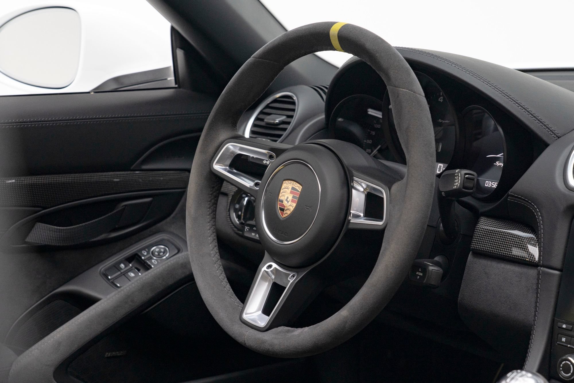 Used 2020 Porsche 718 Boxster Spyder RWD image 40