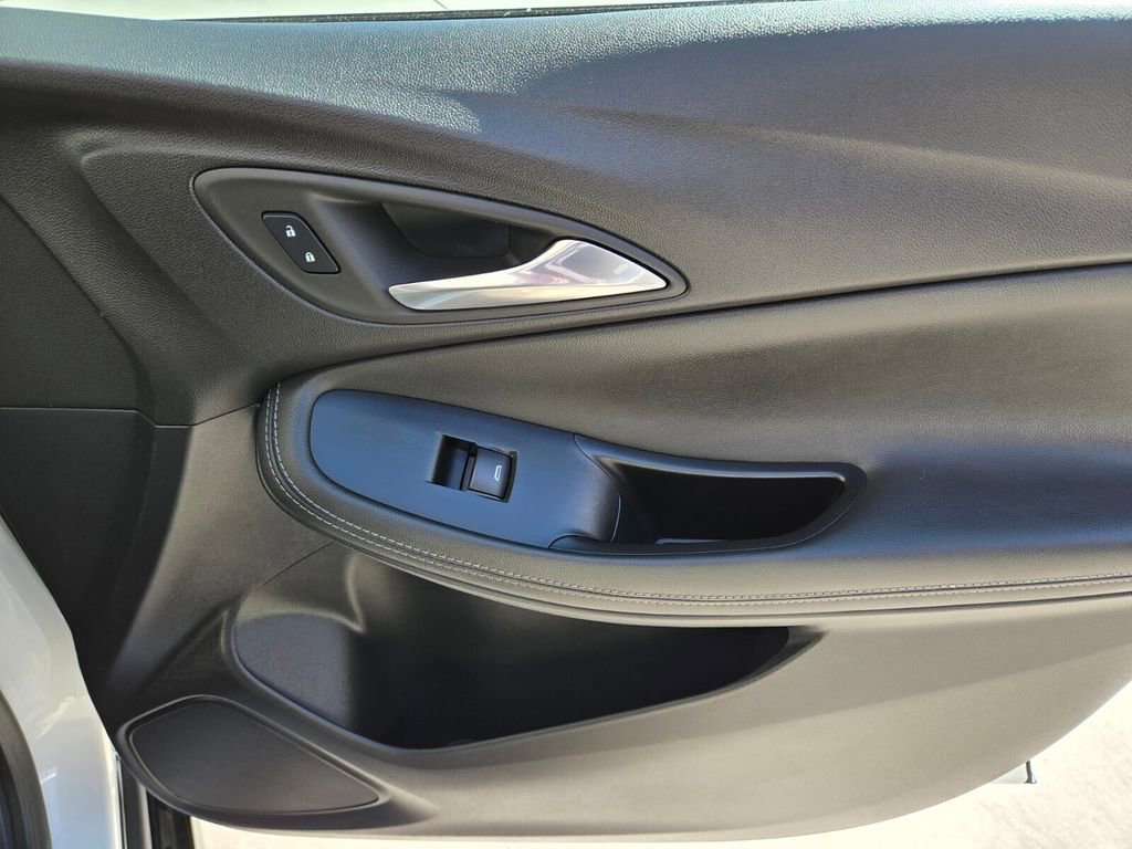 Used 2024 Buick Encore GX Sport Touring w/ Advanced Technology Package image 20