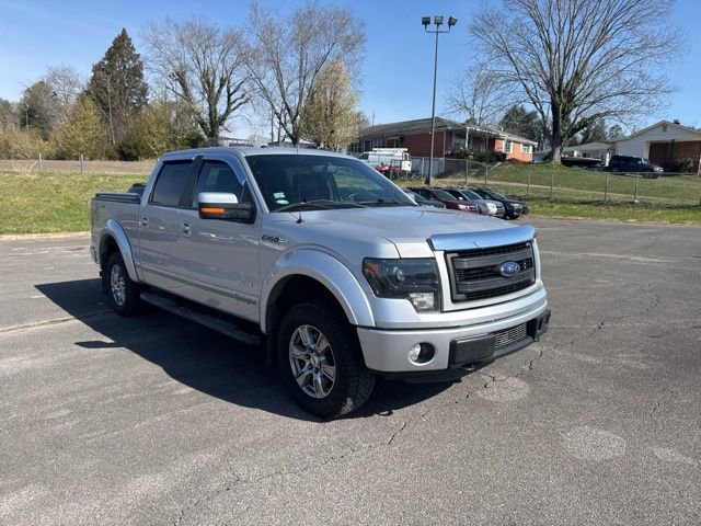 Used 2014 Ford F150 FX4 w/ Equipment Group 402A Luxury AWD/4WD image 2