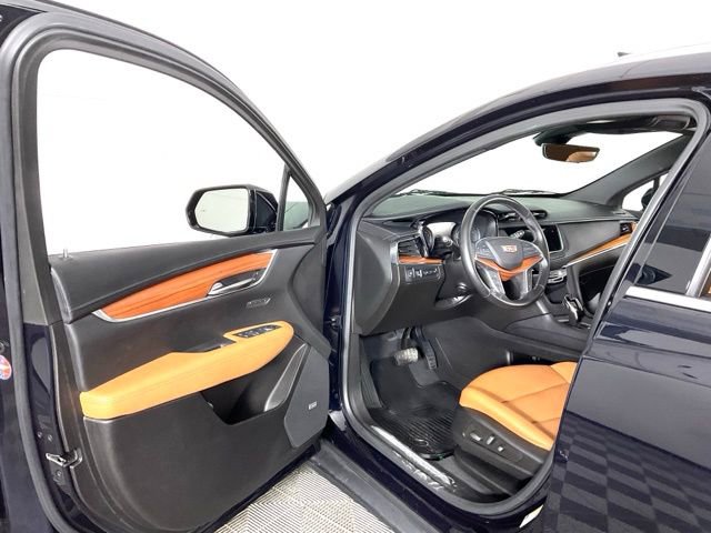 Used 2022 Cadillac XT5 Premium Luxury w/ Technology Package image 23