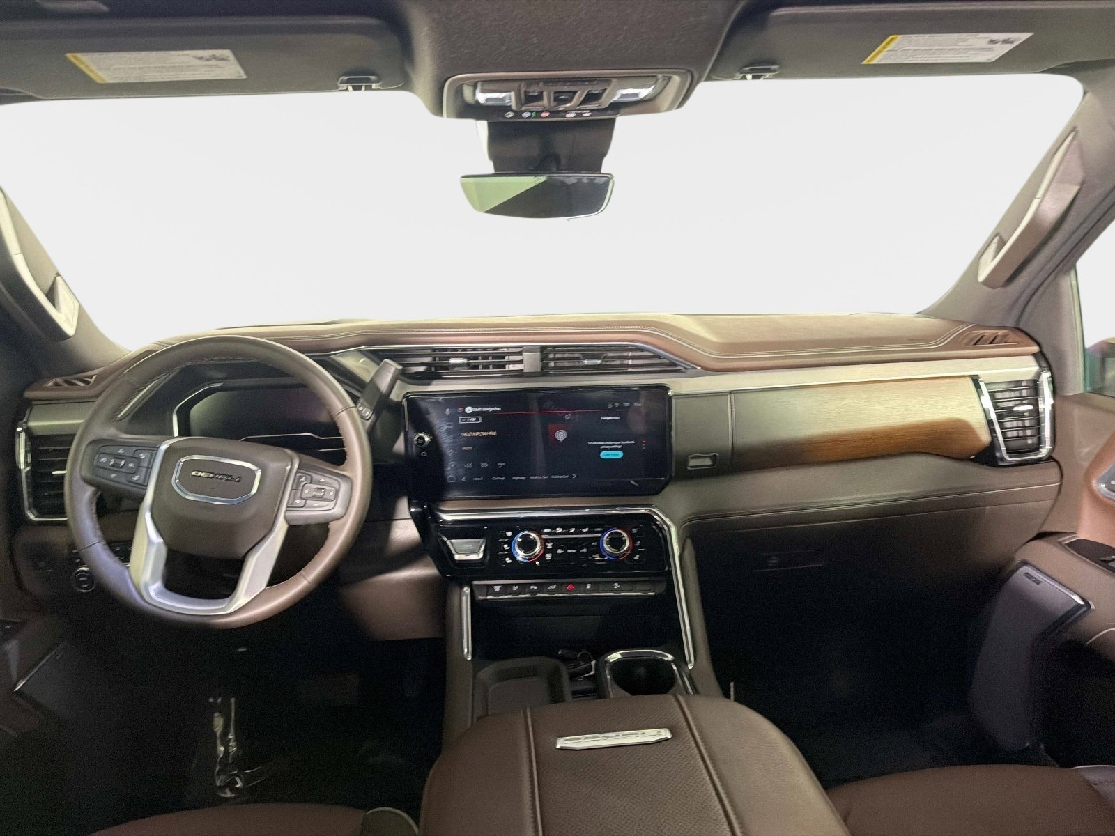 Used 2025 GMC Sierra 2500 Denali w/ Denali Reserve Package AWD/4WD image 36