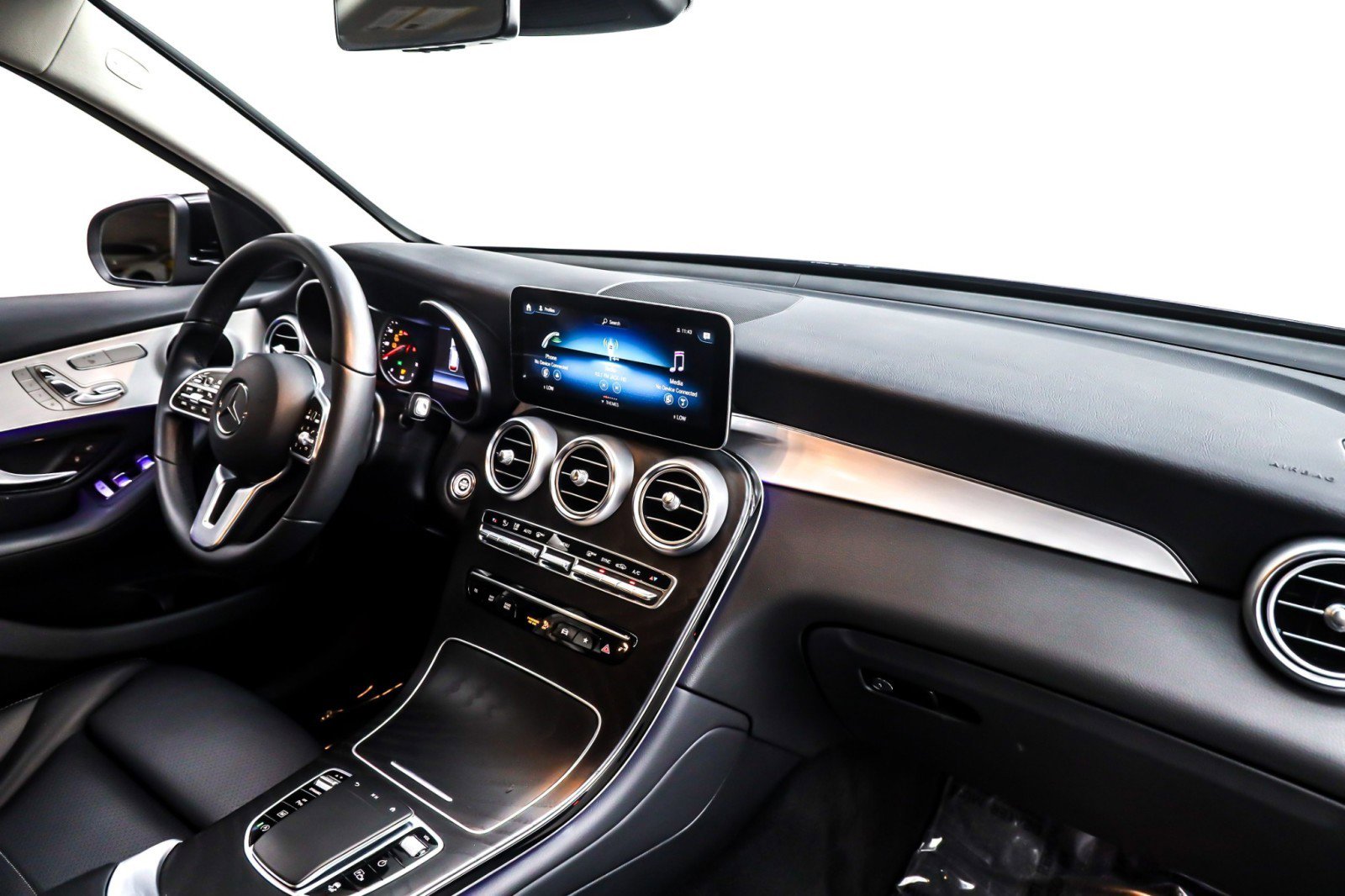 Used 2022 Mercedes-Benz GLC 300 w/ Premium Package Lite image 16