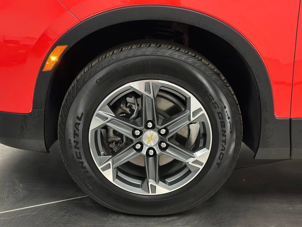 Used 2025 Chevrolet Blazer LT image 27