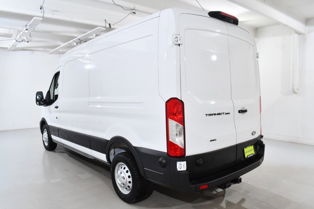 New 2026 Ford Transit 150 148 Medium Roof w/ Load Area Protection Package image 15