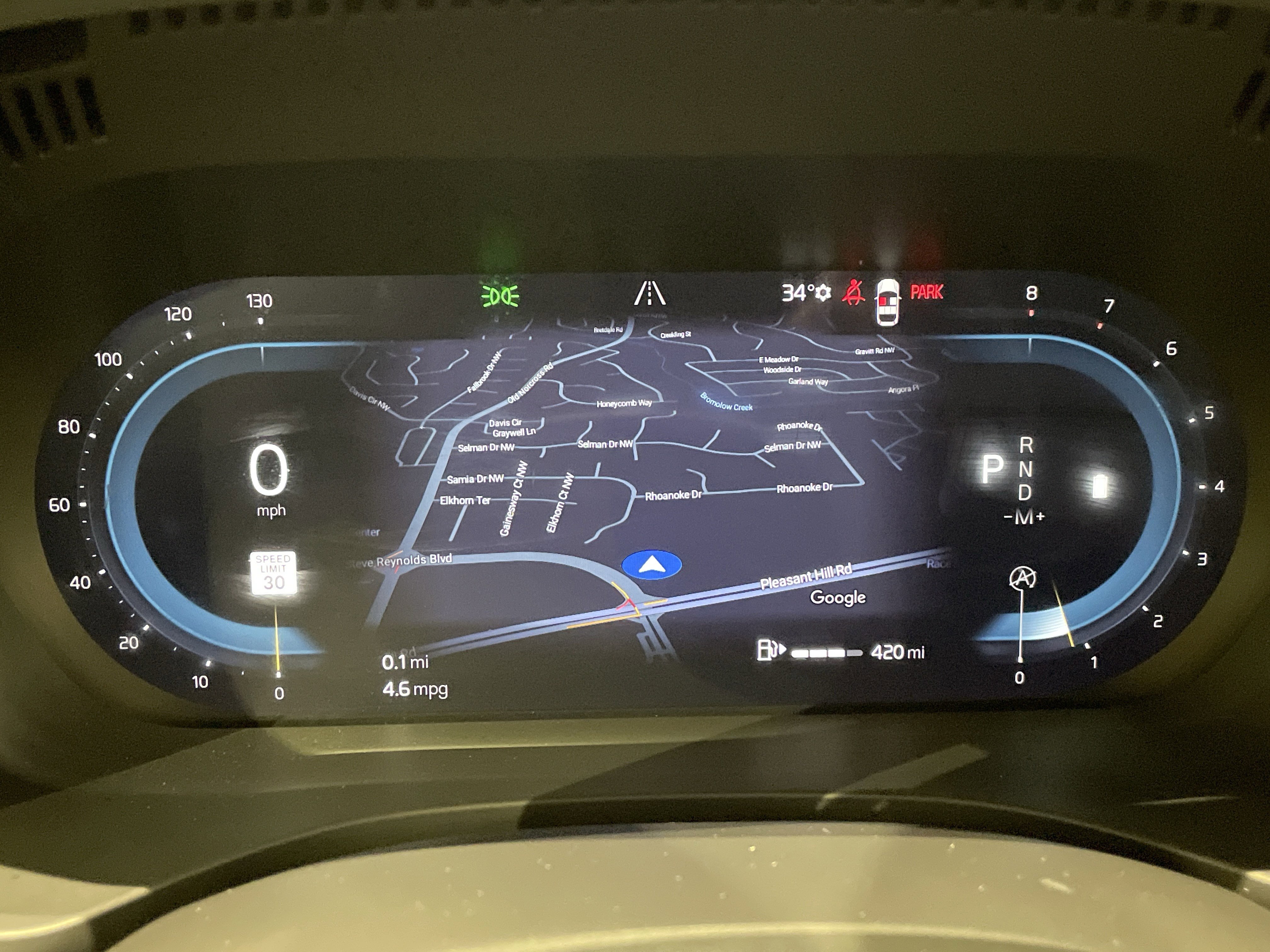 Used 2025 Volvo XC60 B5 Plus image 22