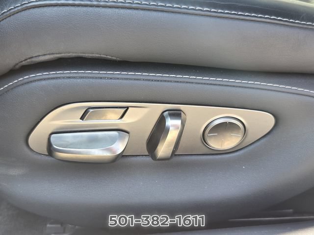 Used 2021 Lexus LS 500 w/ Accessory Package (Z2) RWD image 18