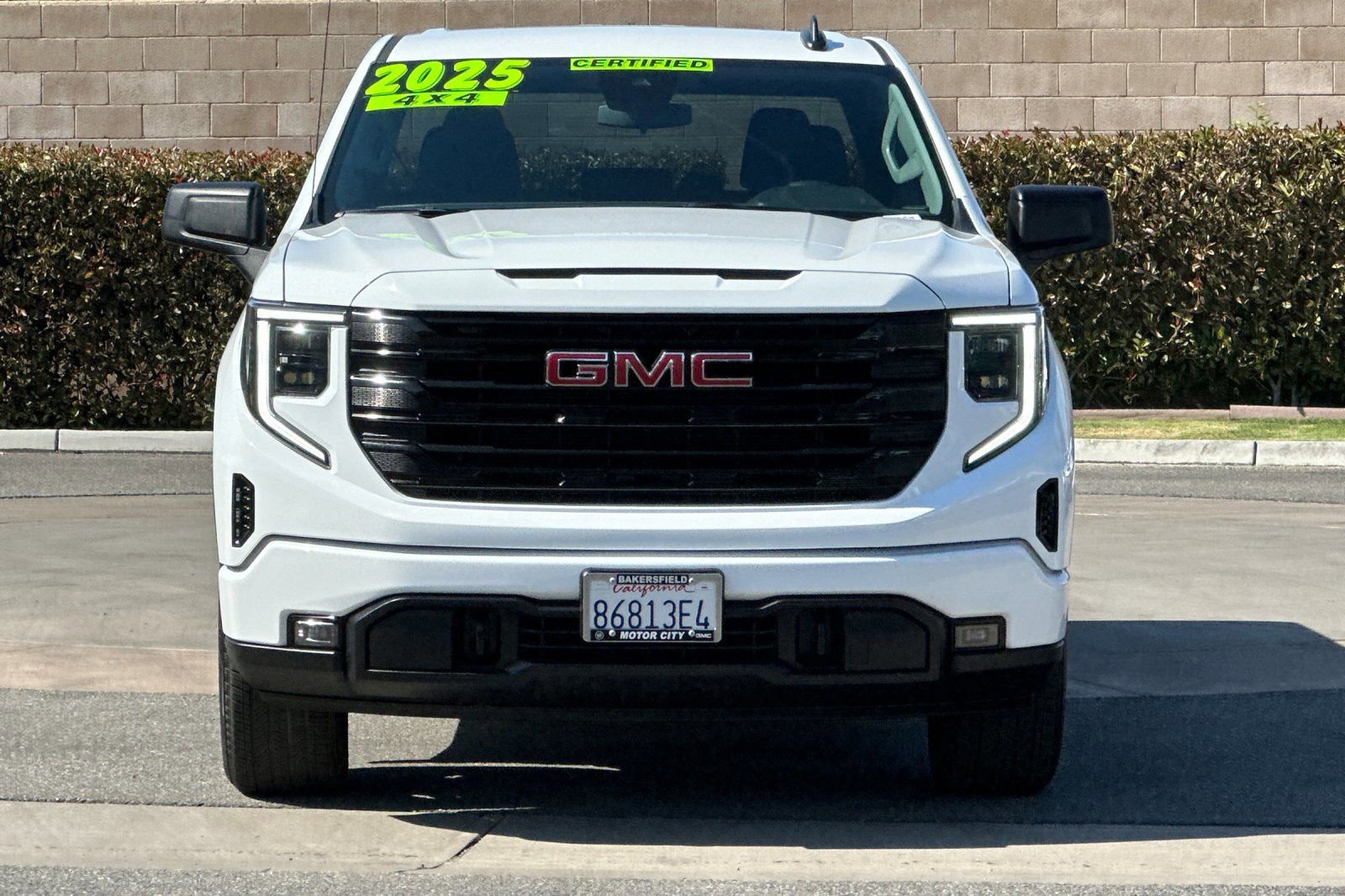 Certified 2025 GMC Sierra 1500 Elevation AWD/4WD image 9