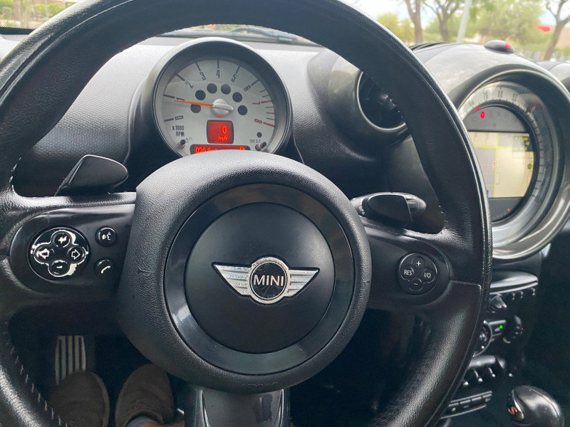 Used 2012 MINI Cooper Countryman S FWD image 11