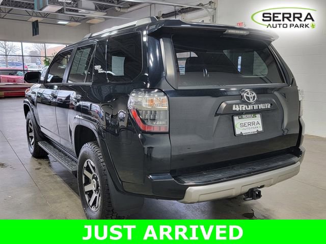 Used 2018 Toyota 4Runner TRD Off-Road image 7