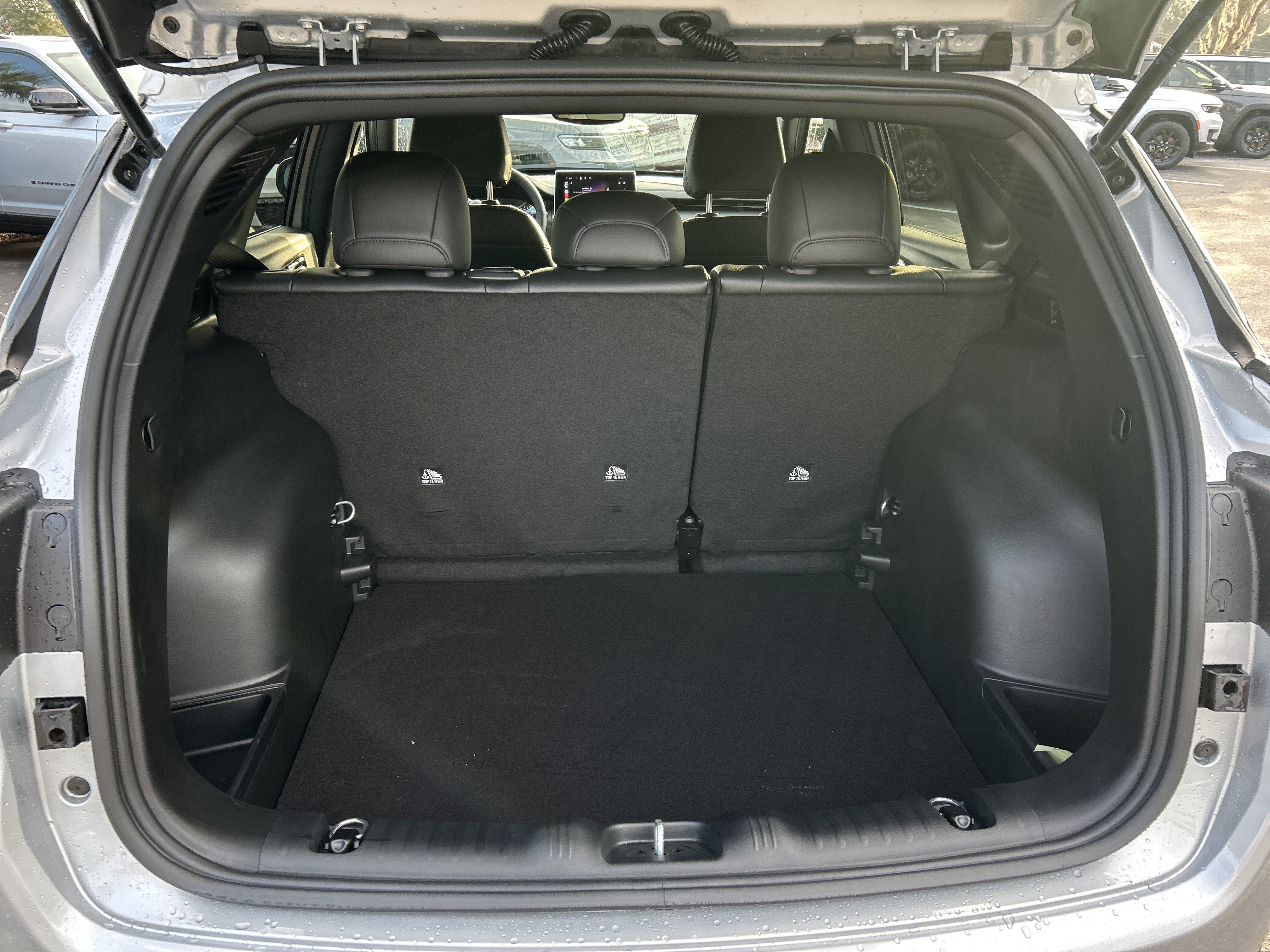 New 2026 Jeep Compass Latitude image 7