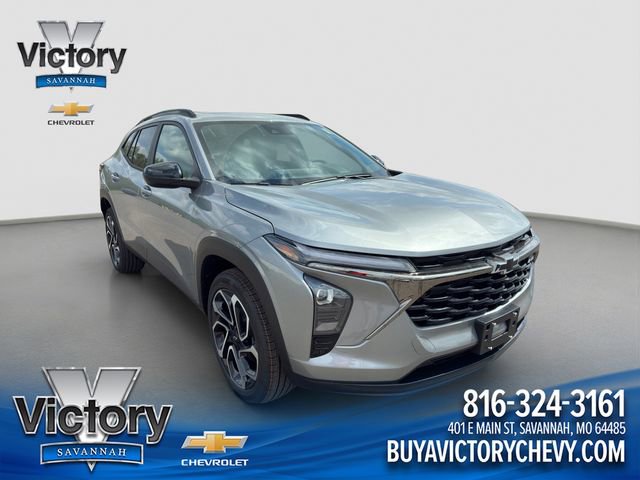 New 2026 Chevrolet Trax RS w/ Sunroof Package FWD image 1
