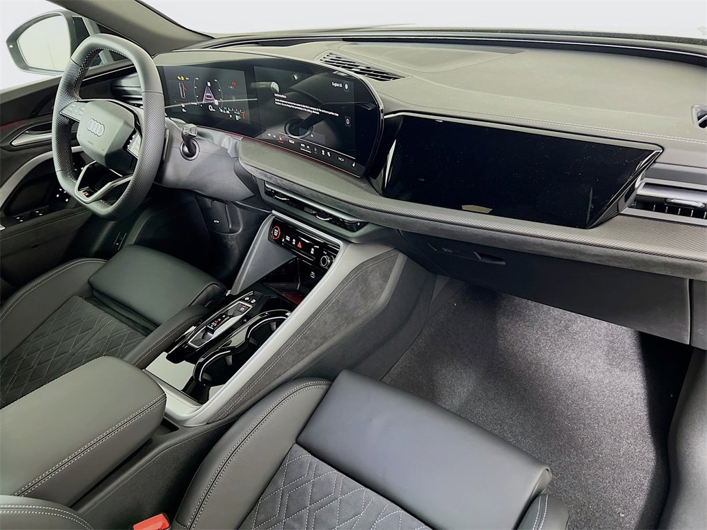 New 2025 Audi SQ5 Premium Plus image 27